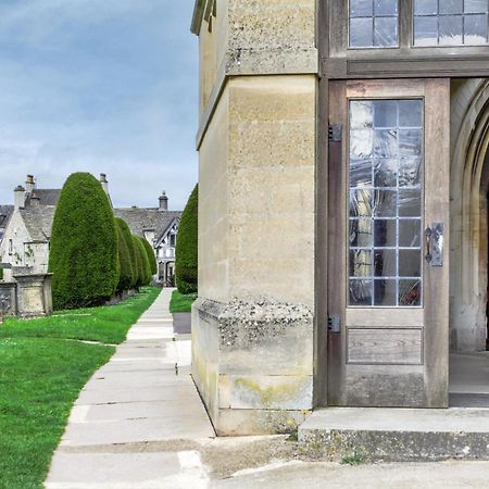 Bright & Beautiful Open Plan Coach House Painswick Exterior foto