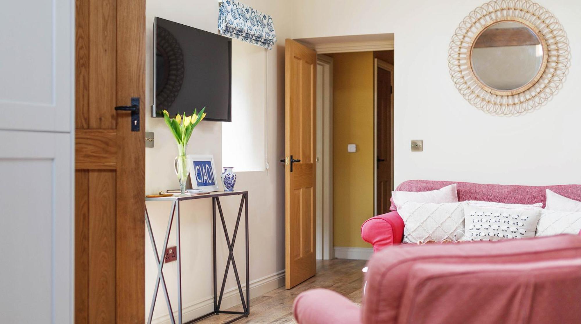 Bright & Beautiful Open Plan Coach House Painswick Exterior foto